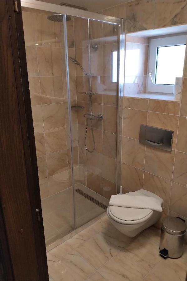 Sun Residence 布雷拉 外观 照片